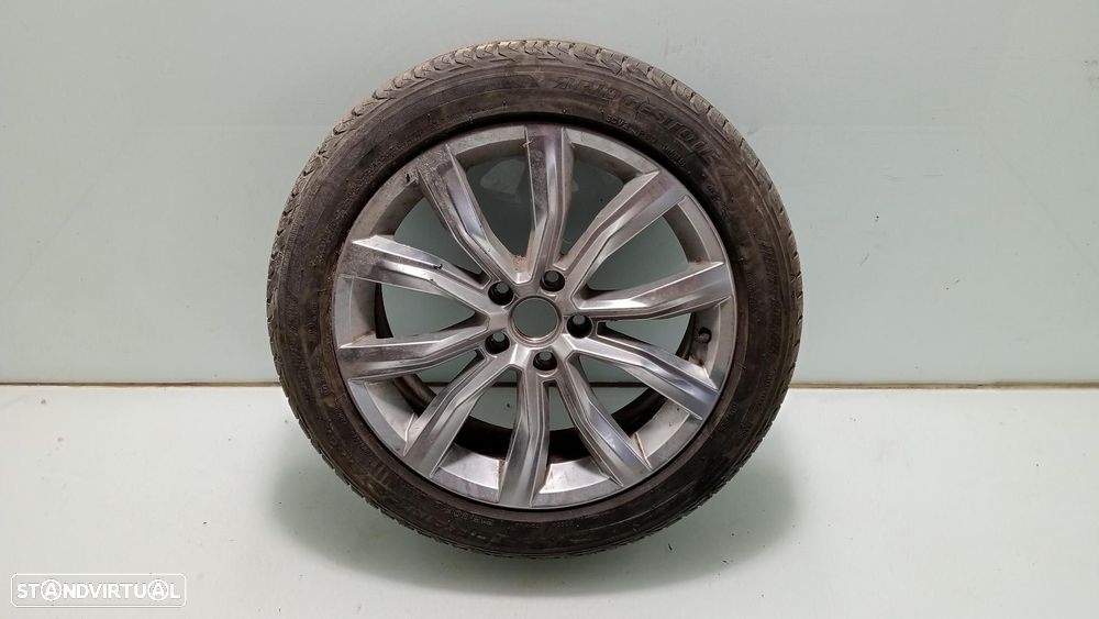 PNEU VOLKSWAGEN T-ROC - 1