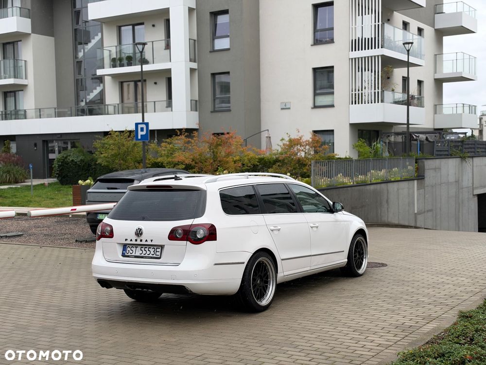 Volkswagen Passat 2.0 TDI DPF R-Line Edition - 8