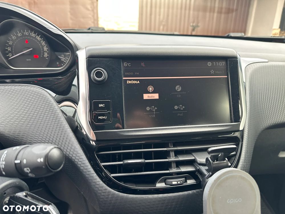 Peugeot 2008 - 14