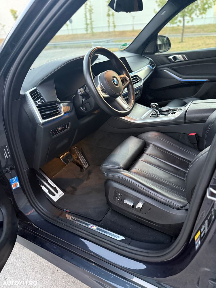 BMW X5 xDrive45e - 37