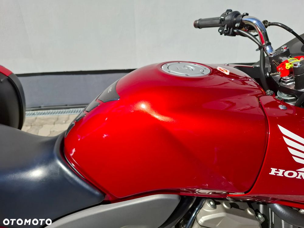 Honda CBF - 17