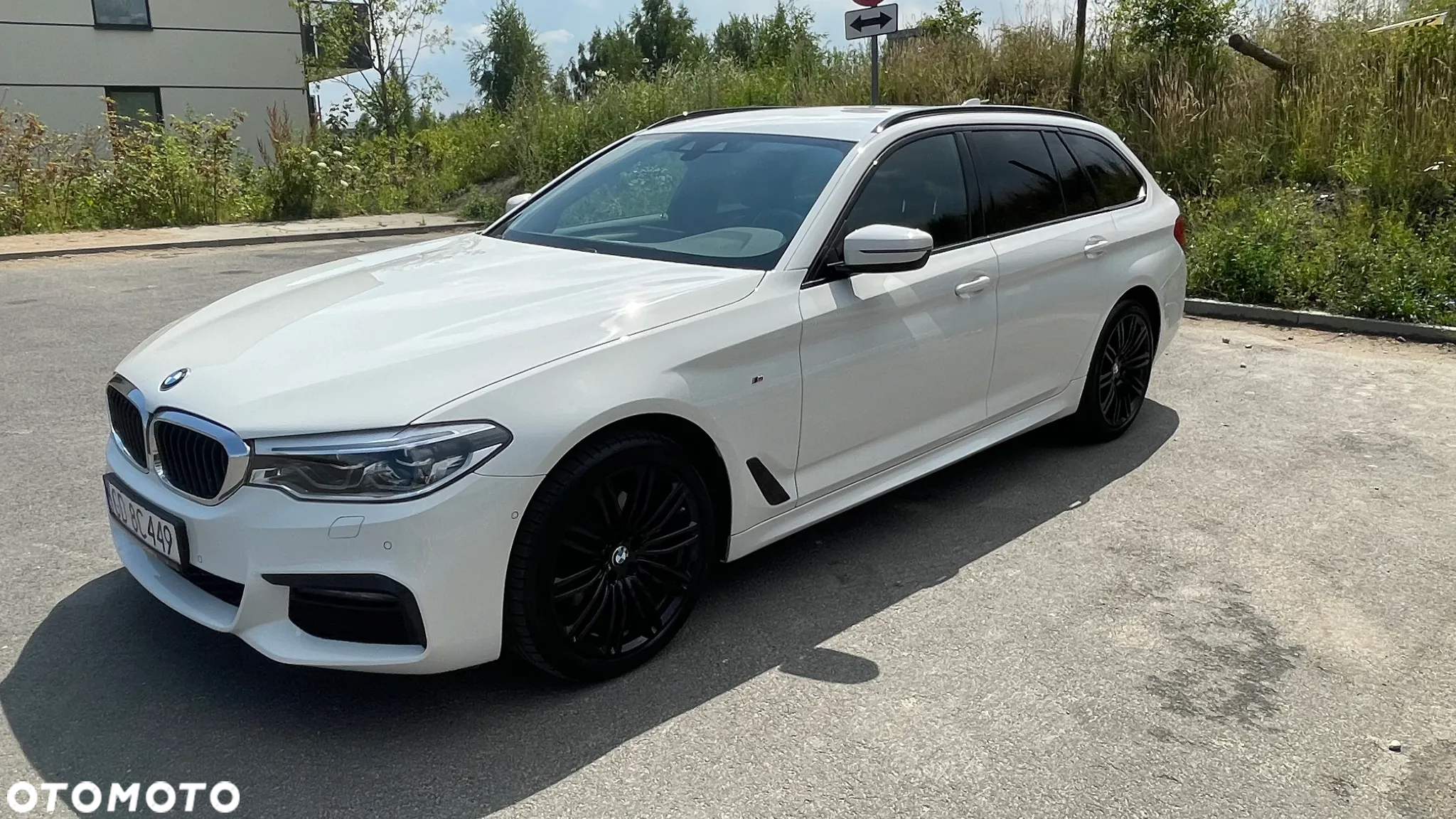 BMW Seria 5 520d M Sport - 4