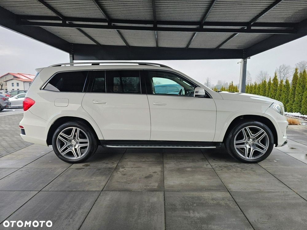 Mercedes-Benz GL - 10