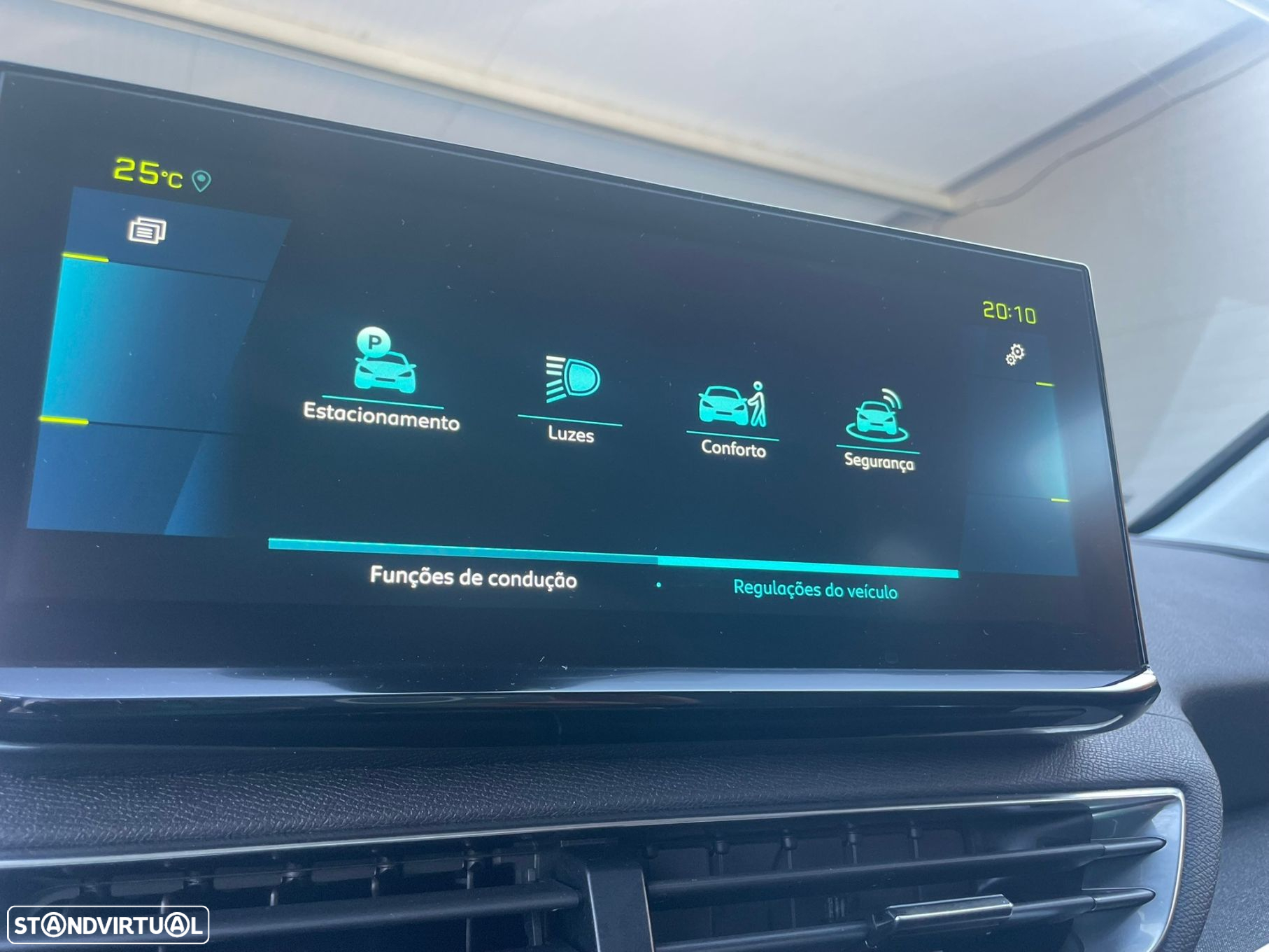 Peugeot 3008 1.6 Hybrid Allure e-EAT8 - 30