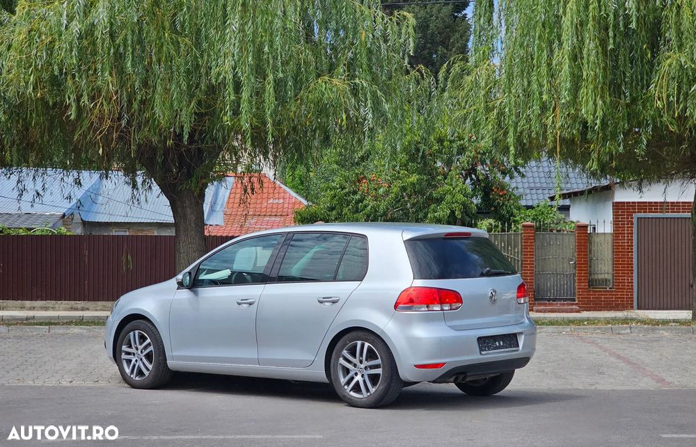 Volkswagen Golf - 12