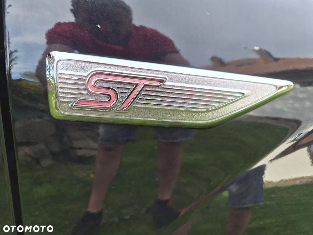 Ford Focus 2.5 ST - 9