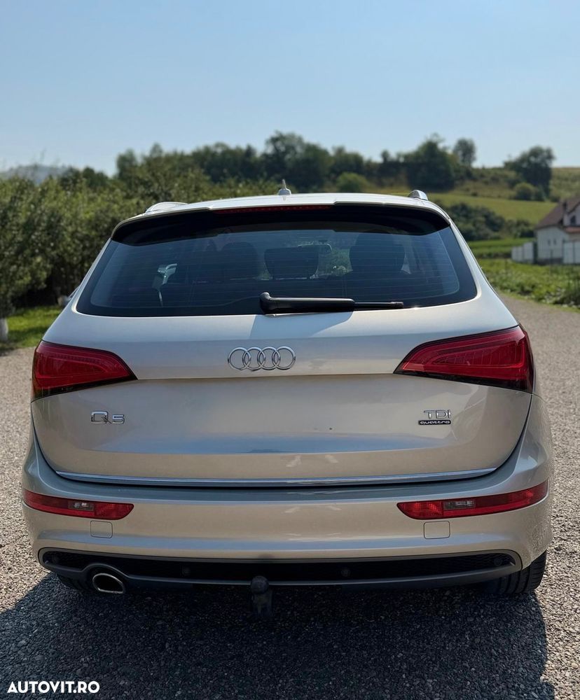 Audi Q5 2.0 40 TDI quattro S tronic Sport - 14