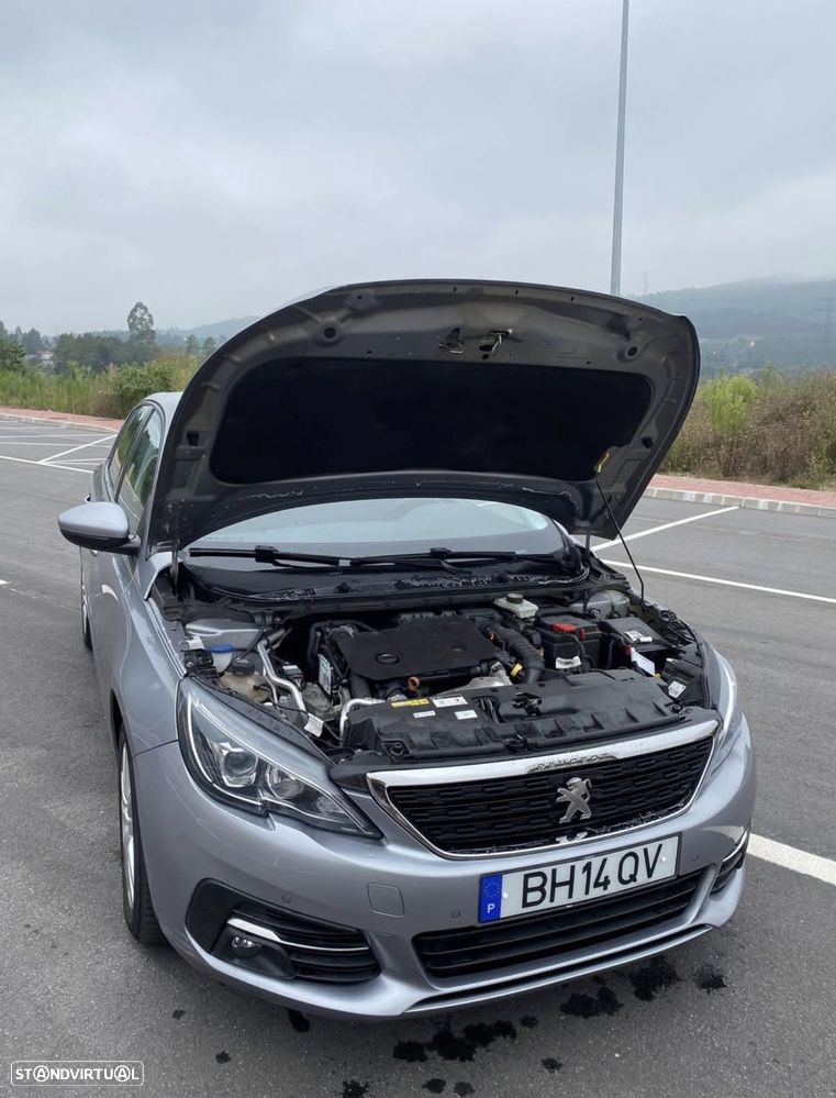 Peugeot 308 1.5 BlueHDi Business Line - 4