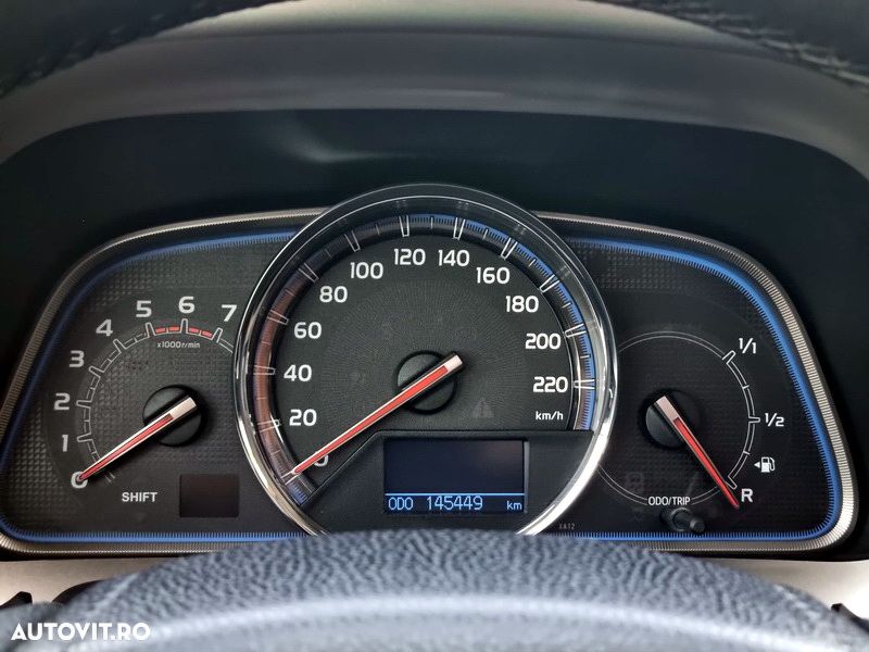 Toyota RAV4 2.2 D-4CAT 4WD Aut Executive - 7
