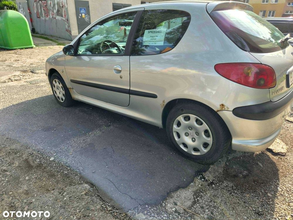 Peugeot 206 - 6