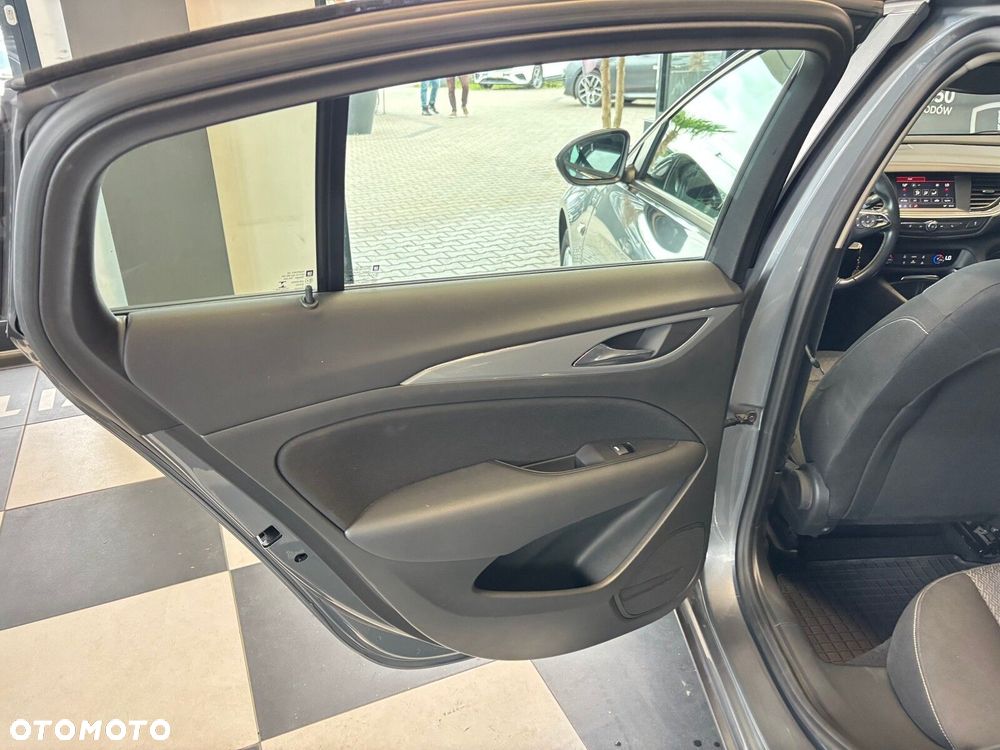 Opel Insignia - 23