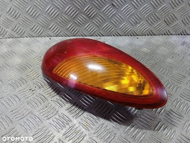 LAMPA LEWA TYLNA CHRYSLER PT CRUISER - 1