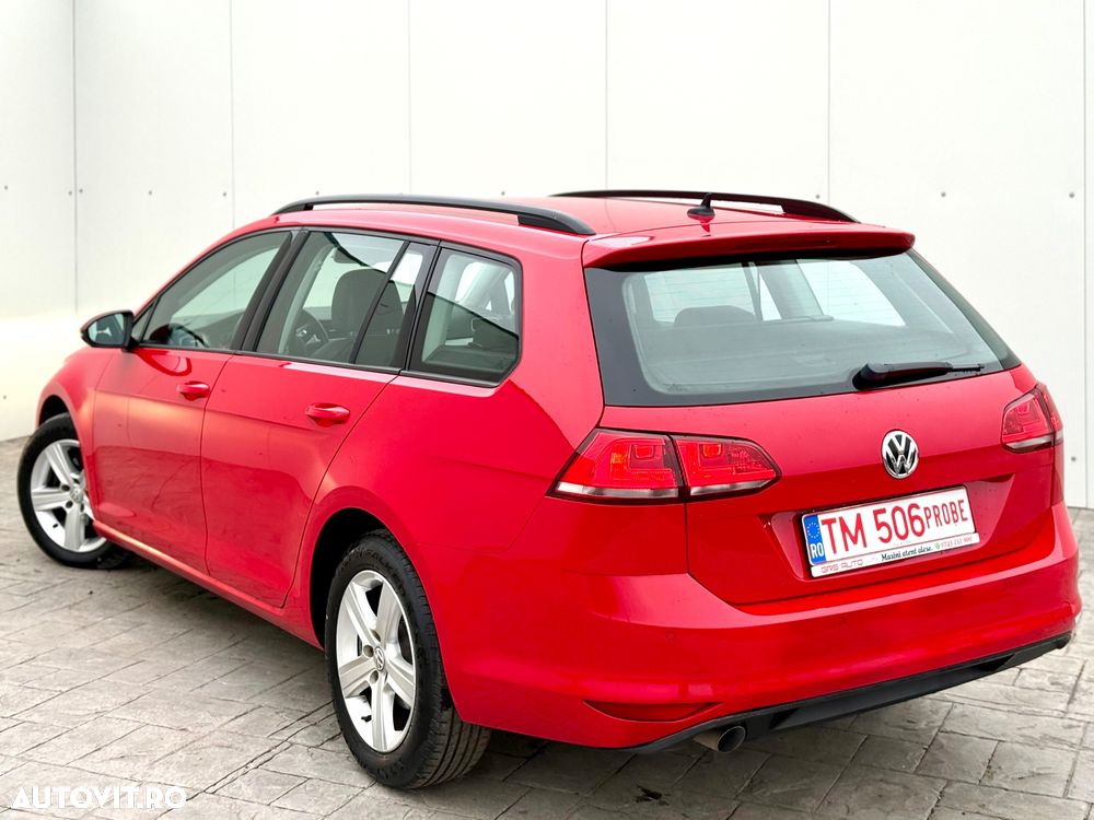 Volkswagen Golf Variant 1.6 BlueTDI DSG Comfortline - 4