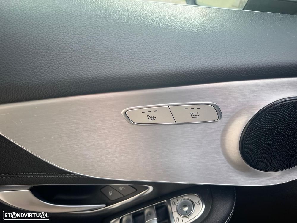 Mercedes-Benz C 250 9G-TRONIC AMG Line - 23