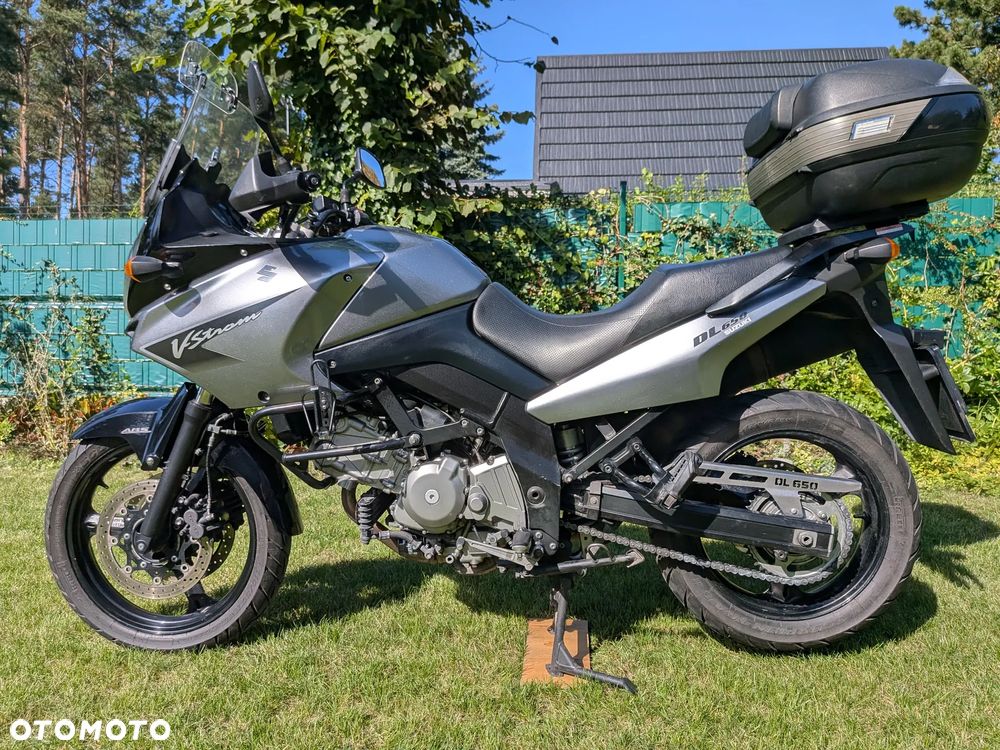 Suzuki DL - 6