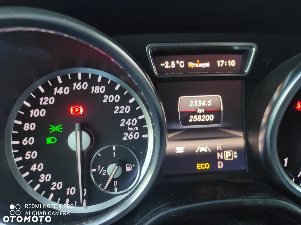 Mercedes-Benz ML 350 BlueTEC 4-Matic - 18