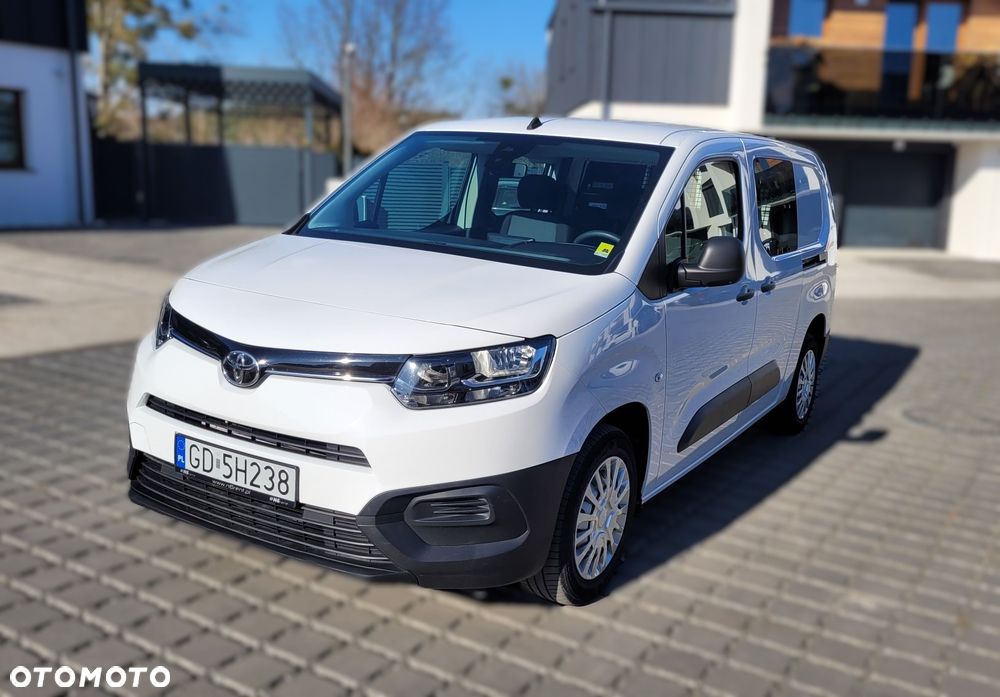 Toyota PROACE CITY - 1