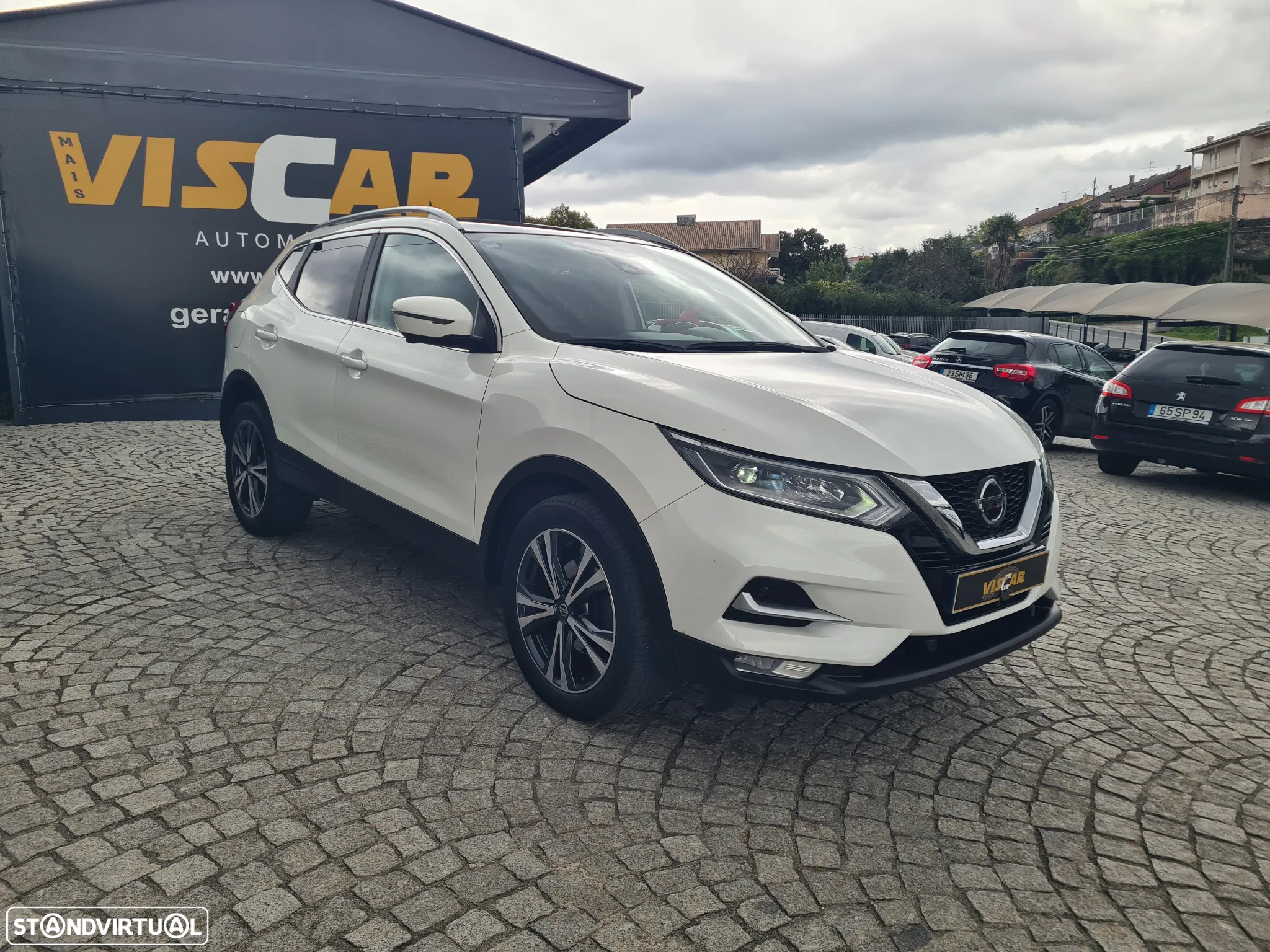 Nissan Qashqai 1.7 dCi N-Connecta - 3