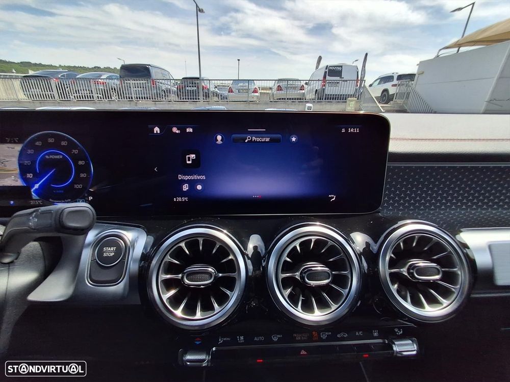 Mercedes-Benz EQB - 16