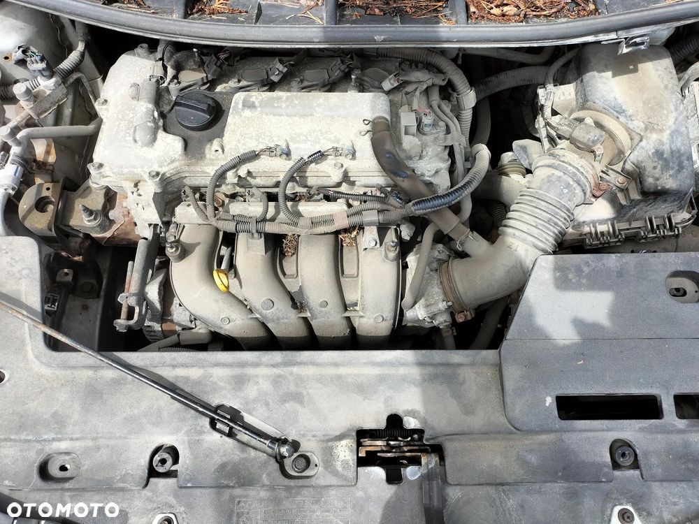 TOYOTA AURIS 1.6 E15 3D LICZNIK ZEGARY PANEL RADIO KLAPA BAGAŻNIKA ZDERZAK PRZÓD TYŁ DRZWI PRZÓD TYŁ MASKA BŁOTNIK LAMPA PAS PRZEDNI SZYBA LUSTERKO SILNIK SKRZYNIA CAŁY NA CZĘŚCI - 8
