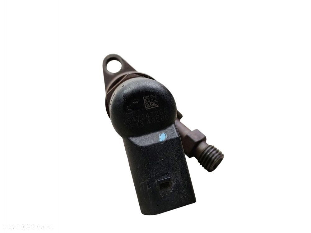WTRYSKIWACZ VOLVO V50 S40 II C30 C70 II V70 III S80 II 2.0 D 9647247280 - 4
