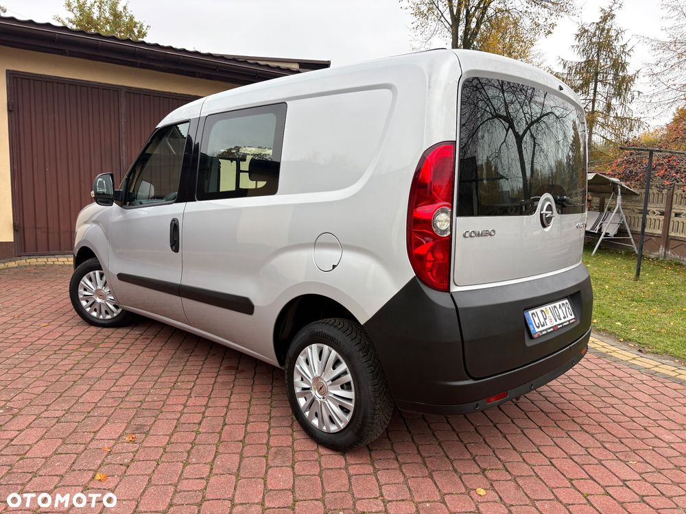 Opel Combo - 16
