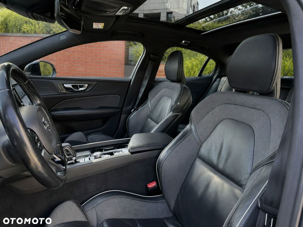 Volvo S60 B5 B AWD R-Design - 6