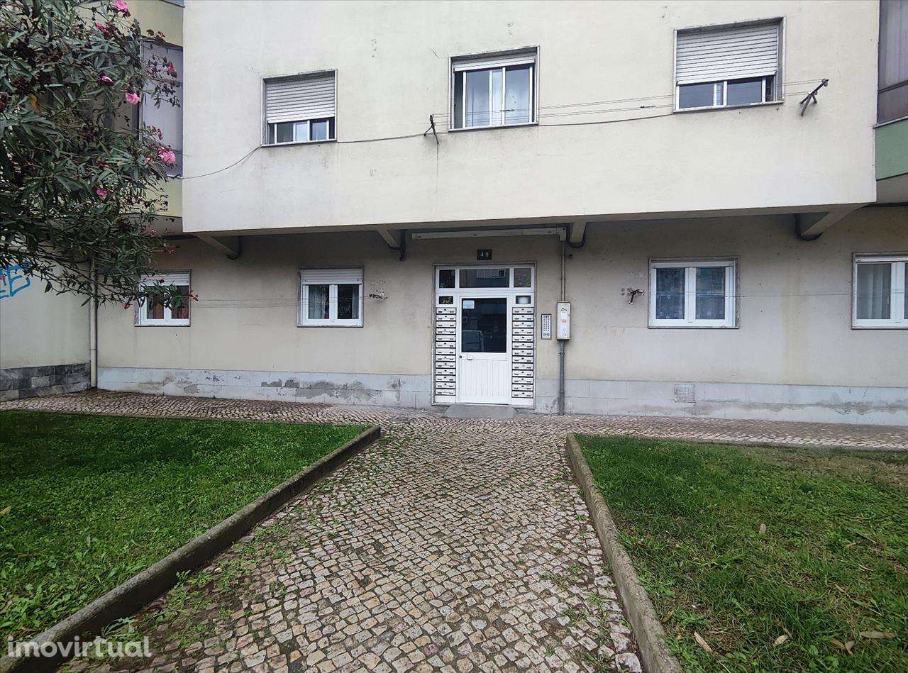 Apartamento em Seixal, Amora - Grande imagem: 2/13