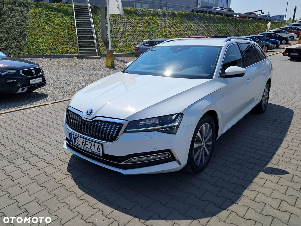 Skoda Superb 1.4 TSI Plug-In Hybrid Style DSG - 4