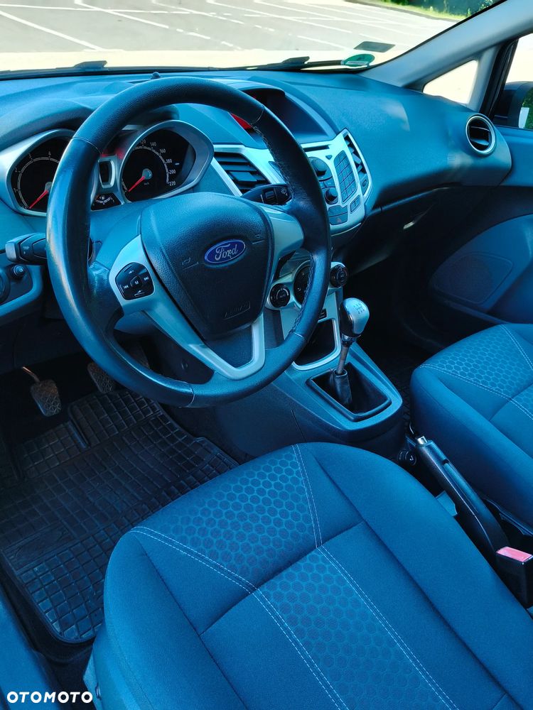 Ford Fiesta 1.25 Trend EU5 - 7