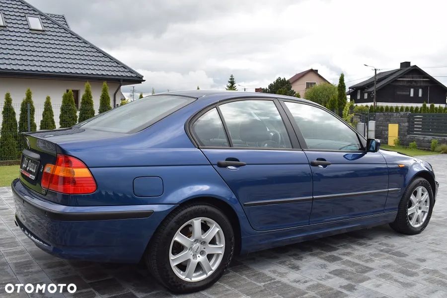 BMW Seria 3 318i - 19
