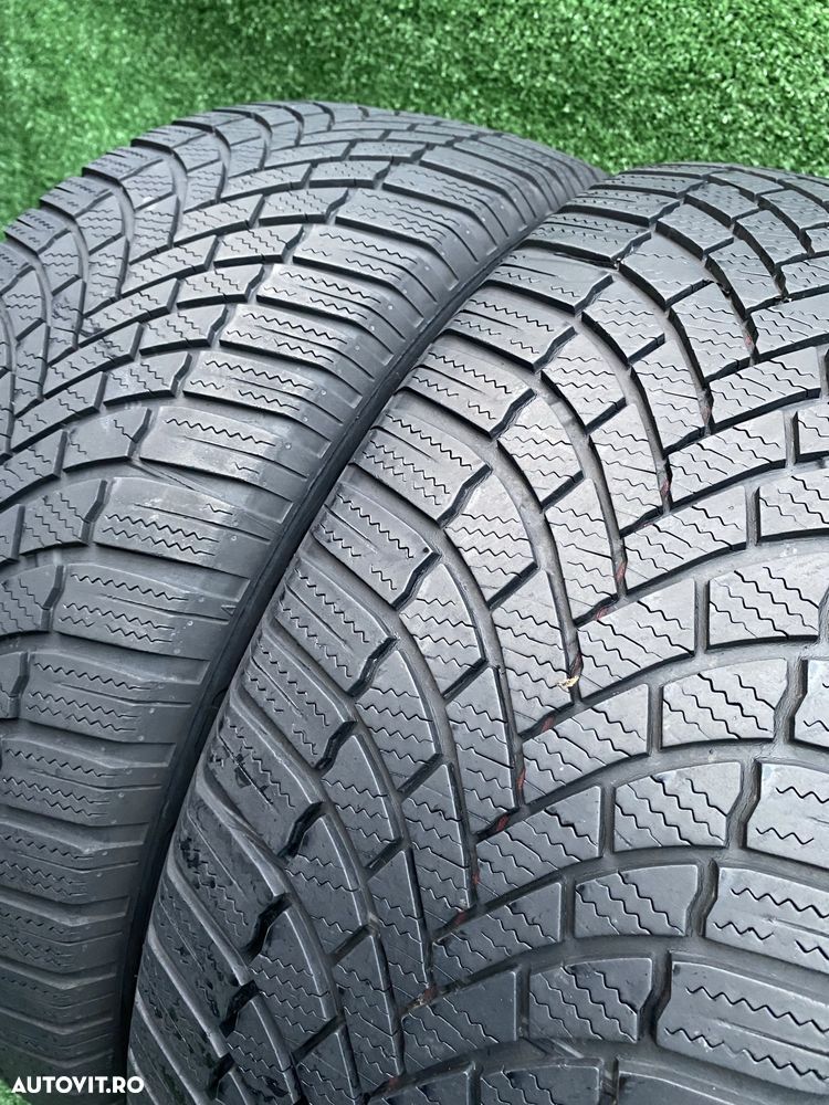 Set 2 anvelope Iarnă  225 55 R18 Bridgestone BLIZZAK LM005 Dot 3920 - 2