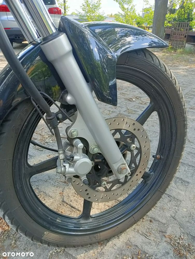 Yamaha YBR - 13