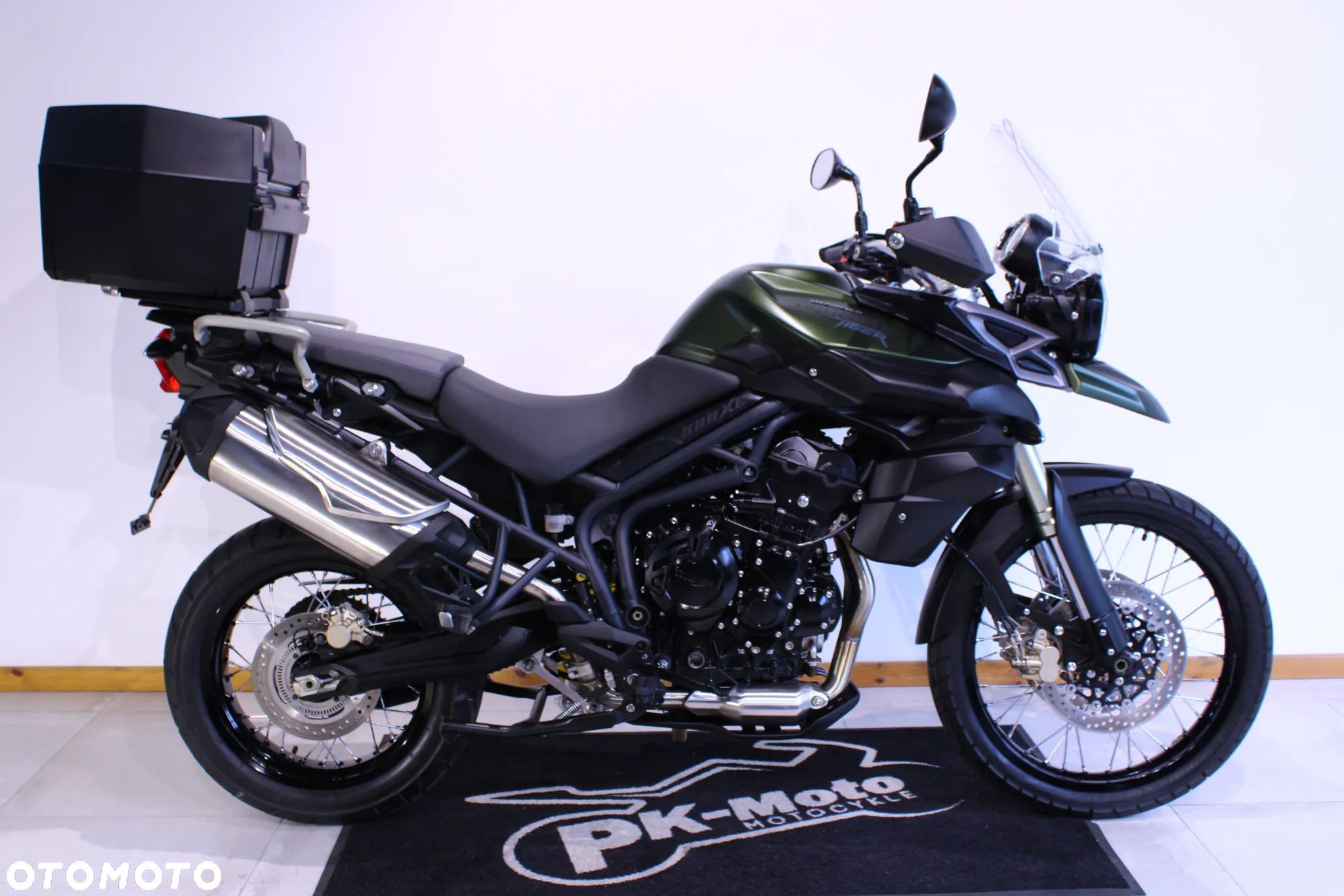 Triumph Tiger - 1