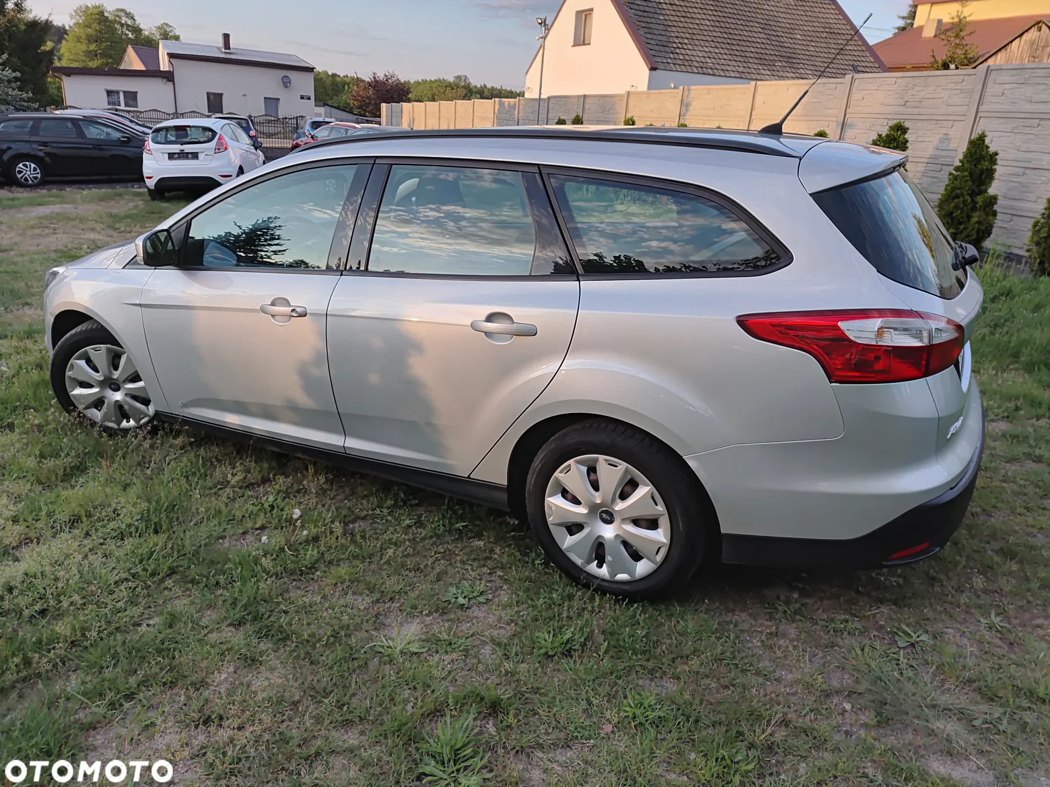 Ford Focus 1.6 Ambiente - 28