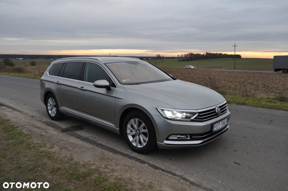 Volkswagen Passat 1.6 TDI (BlueMotion Technology) DSG Comfortline - 1