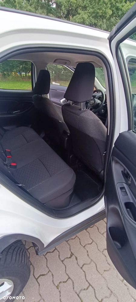 Toyota Yaris Cross Hybrid 1.5 Comfort - 13