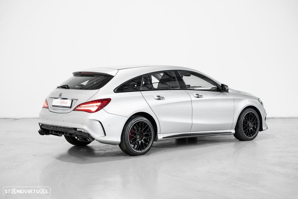 Mercedes-Benz CLA 200 - 4