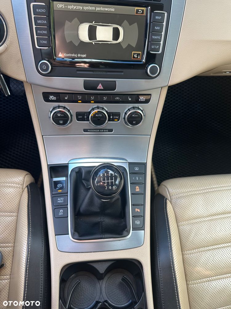 Volkswagen CC 2.0 TDI DPF BMT - 19