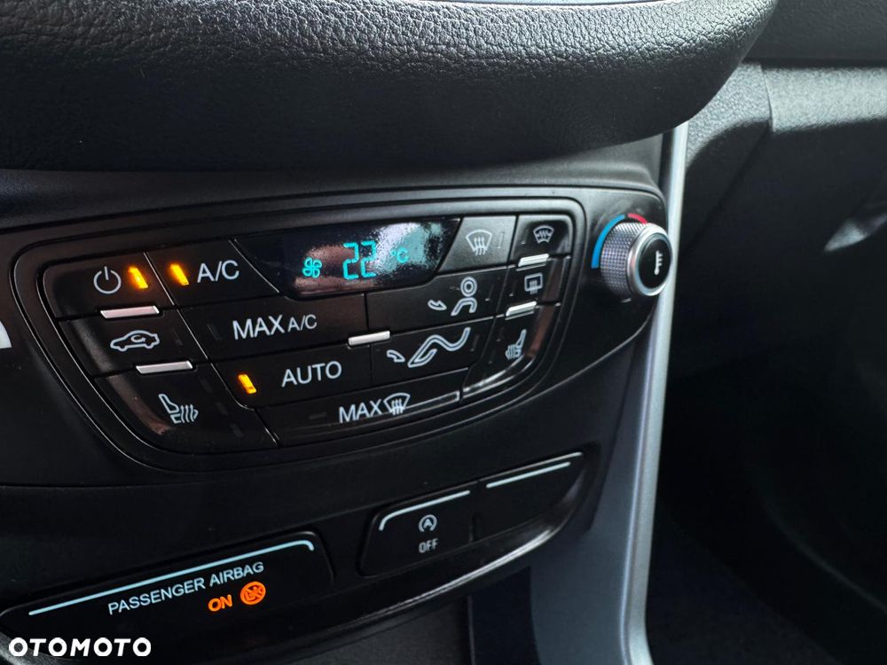 Ford B-MAX 1.0 EcoBoost Titanium - 31