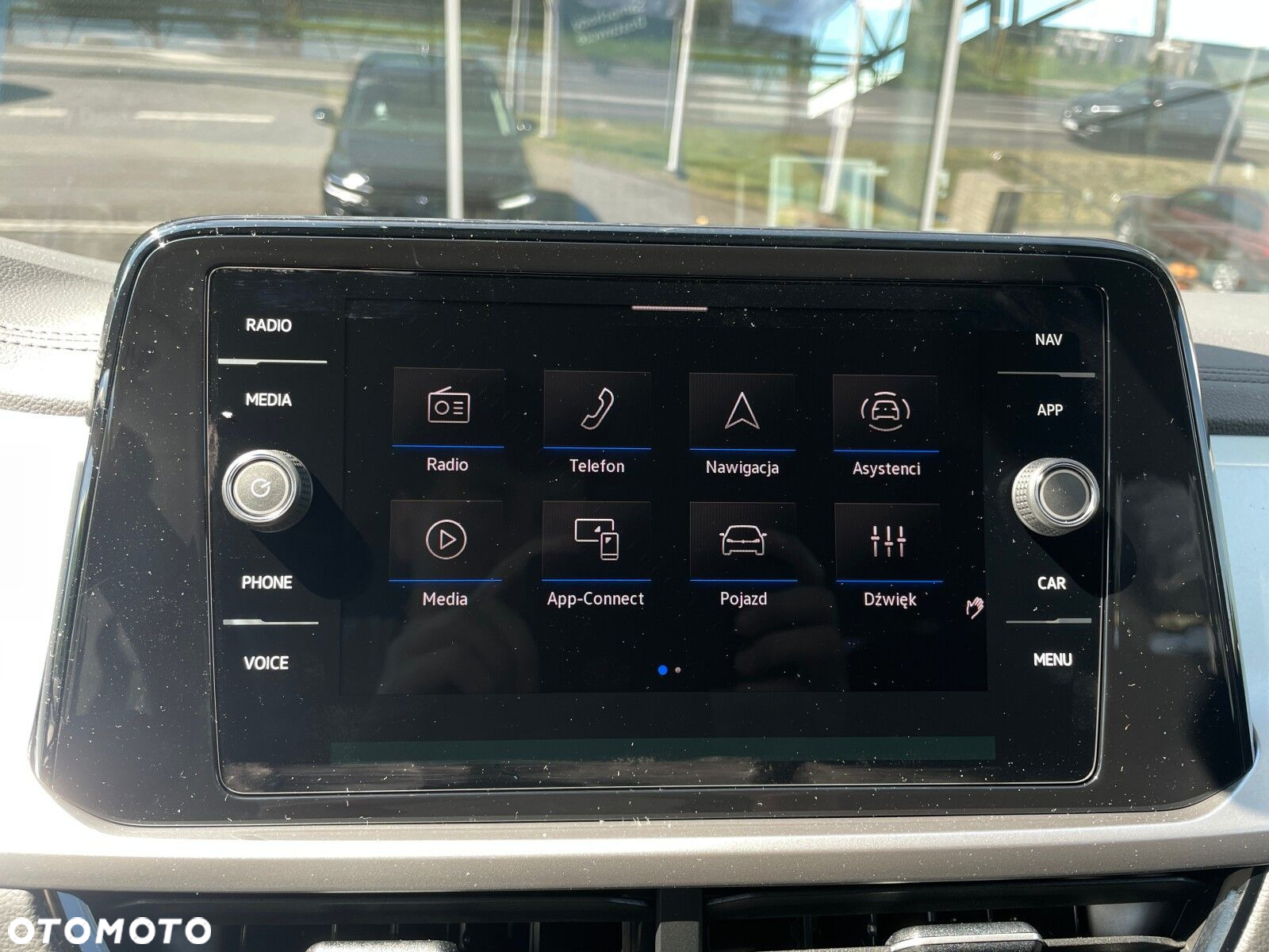 Volkswagen T-Roc - 19