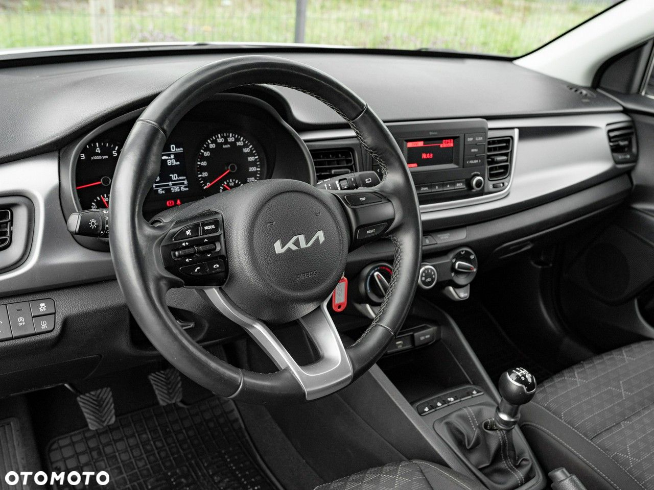 Kia Rio 1.2 M - 7