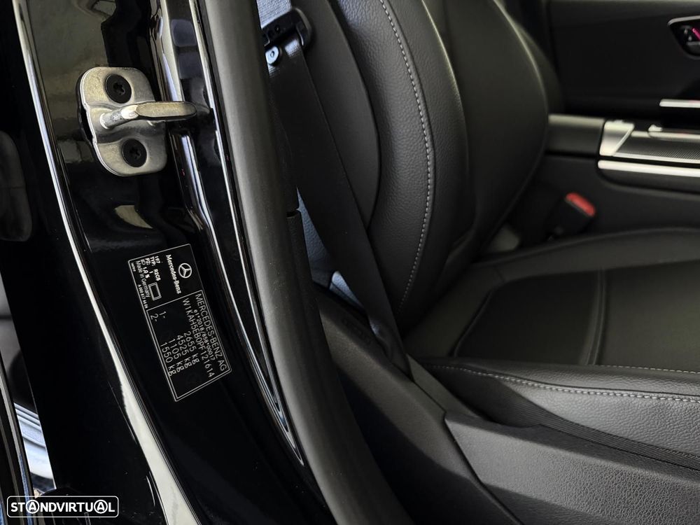 Mercedes-Benz C 300 - 35