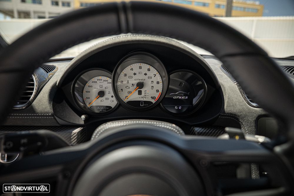 Porsche 718 Cayman GT4 RS - 10