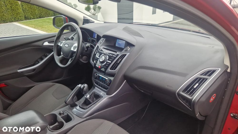 Ford Focus 1.6 TDCi DPF Titanium - 13