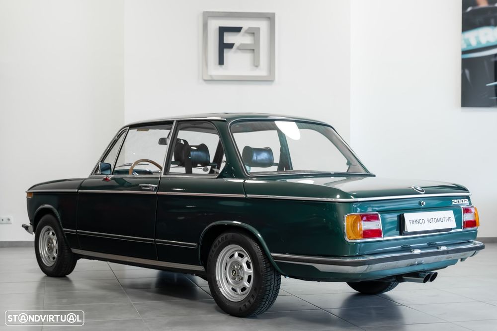 BMW 2002 - 5