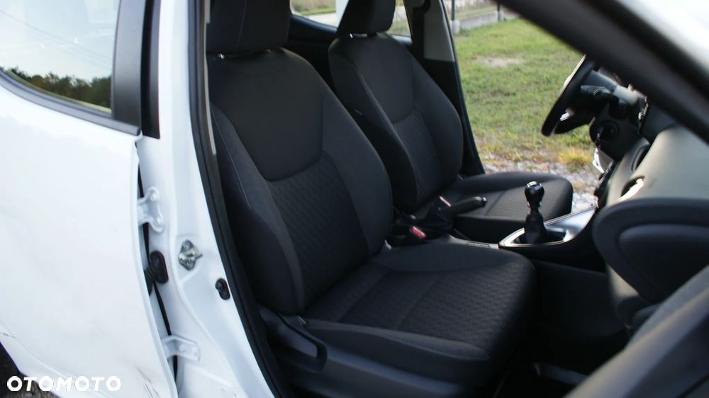 Toyota Yaris - 14