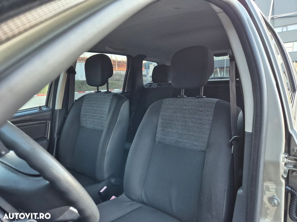 Dacia Duster 1.6 16V 4x2 Prestige - 21