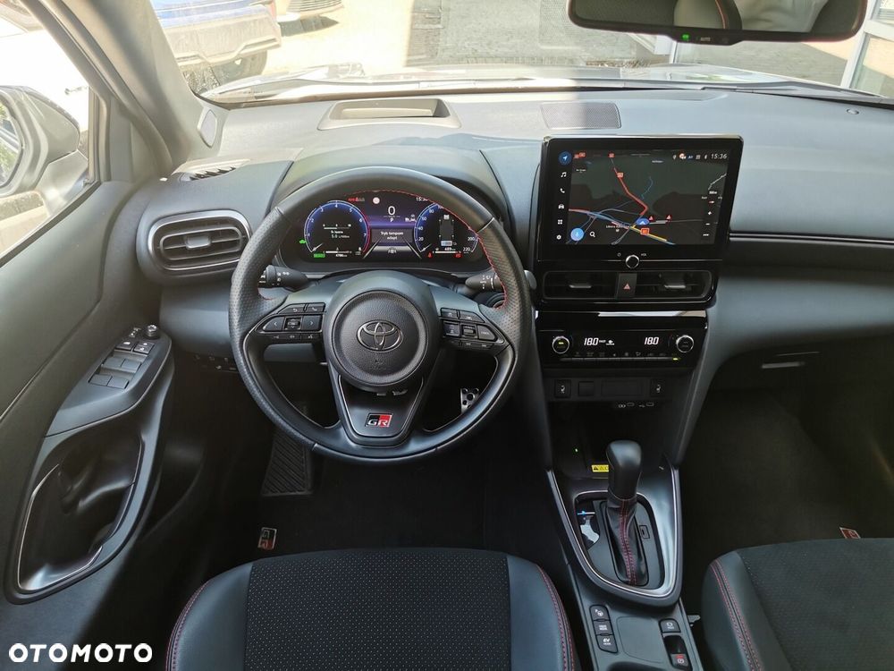Toyota Yaris Cross Hybrid 1.5 GR Sport - 9
