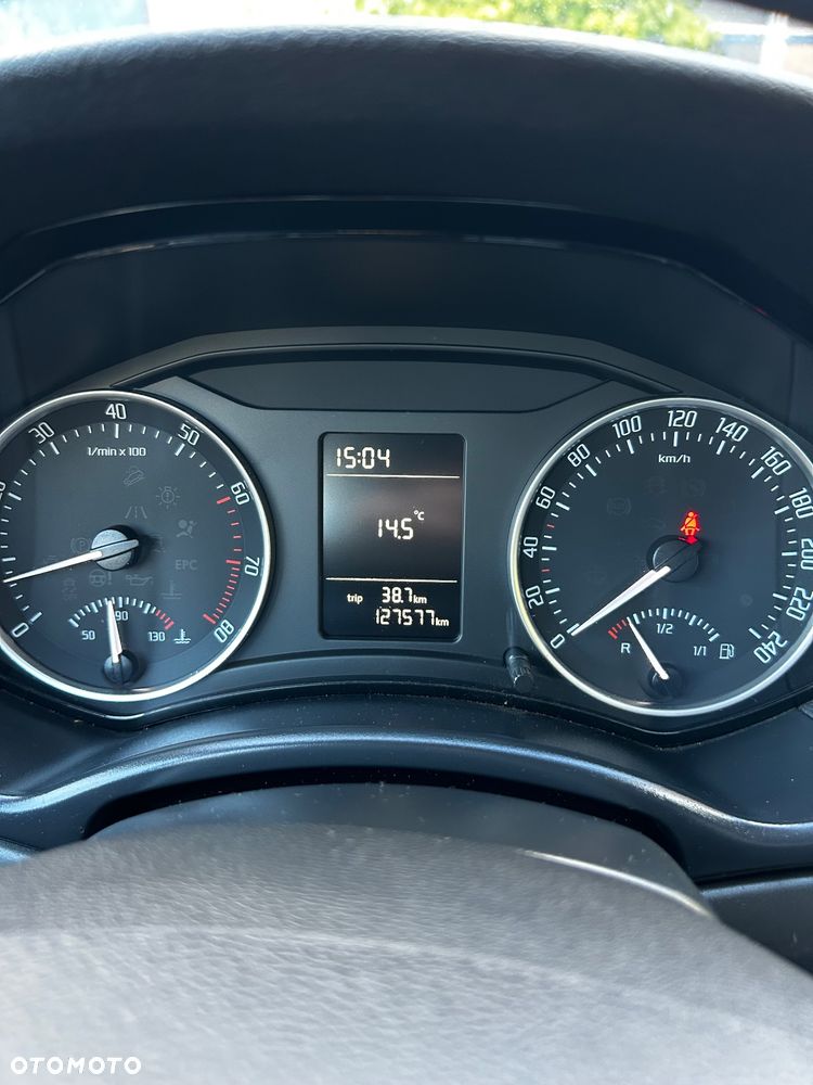 Skoda Octavia 1.6 Classic - 13
